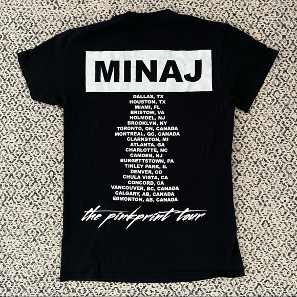 Nicki Minaj - Pinkprint Tour Tee - Picture 2 of 2